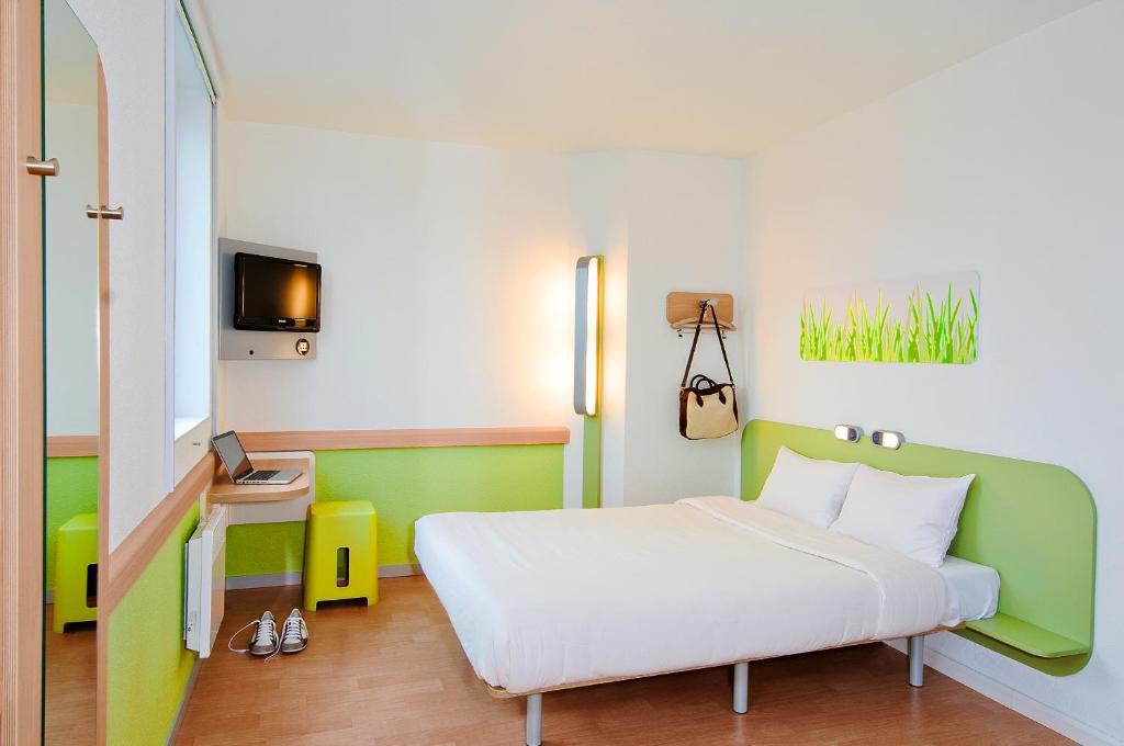 Hotel Inn Design Issoudun Habitación foto
